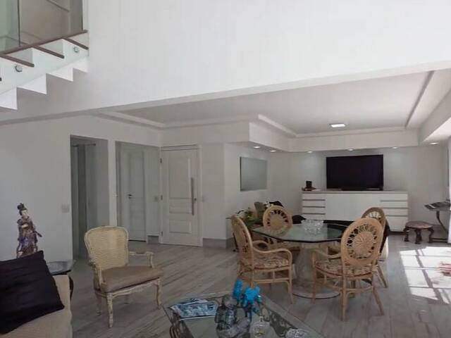 #550 - Apartamento para Venda em Barueri - SP