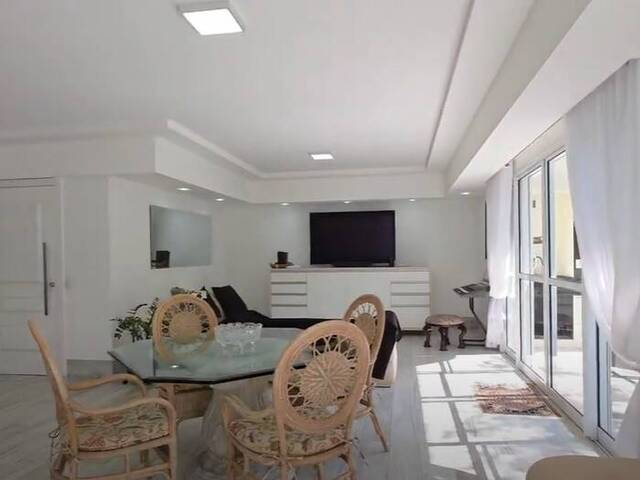 #550 - Apartamento para Venda em Barueri - SP