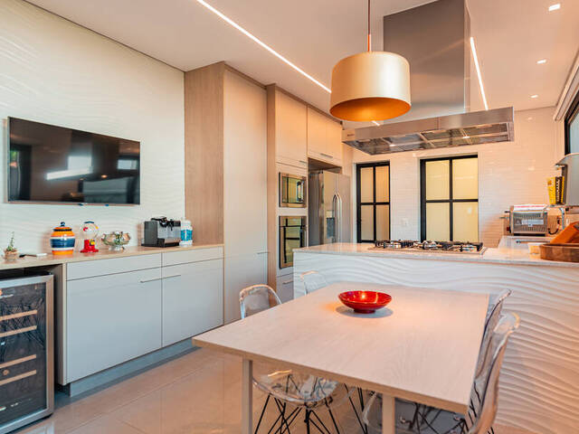 #557 - Casa para Venda em Santana de Parnaíba - SP - 3