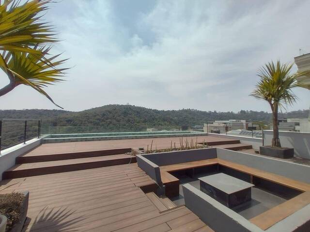 #570 - Casa para Venda em Santana de Parnaíba - SP - 2