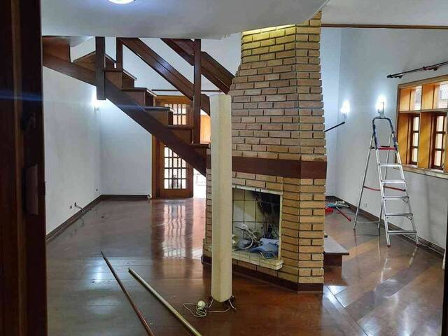 #495 - Casa para Venda em Santana de Parnaíba - SP