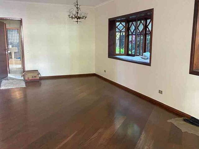 #493 - Casa para Venda em Santana de Parnaíba - SP