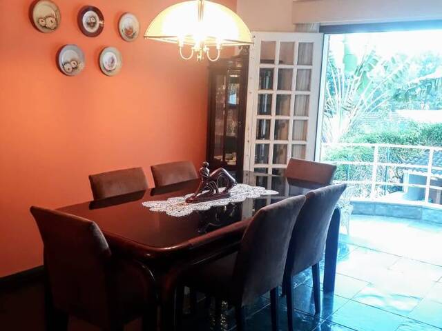 Casa para Venda em Santana de Parnaíba - 5