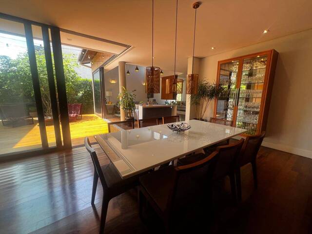 Casa para Venda em Santana de Parnaíba - 5