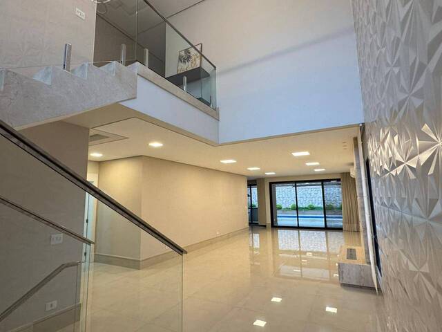 #596 - Casa para Venda em Santana de Parnaíba - SP - 1