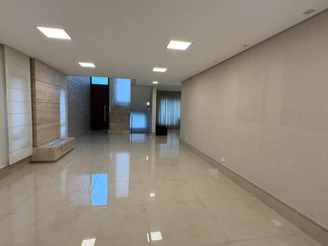 #596 - Casa para Venda em Santana de Parnaíba - SP - 2