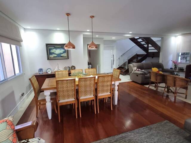 Casa para Venda em Santana de Parnaíba - 4