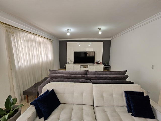 Casa para Venda em Santana de Parnaíba - 4