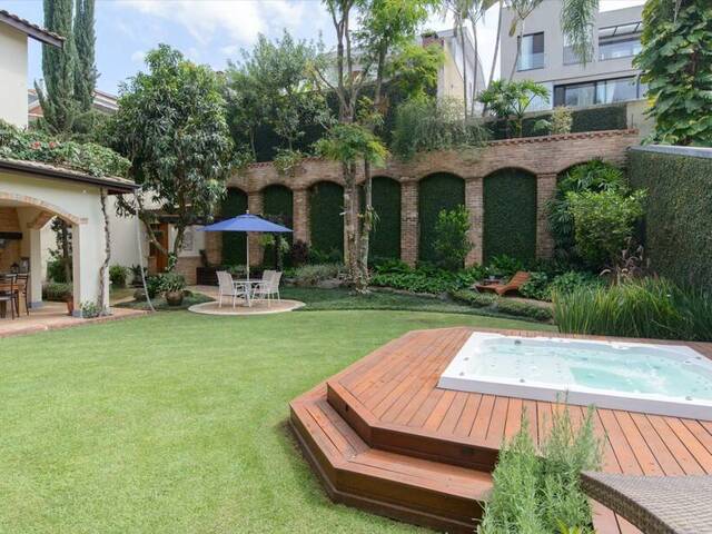 #603 - Casa para Venda em Santana de Parnaíba - SP - 2