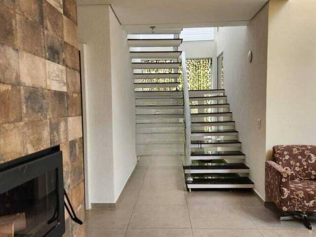 #604 - Casa para Venda em Santana de Parnaíba - SP - 3