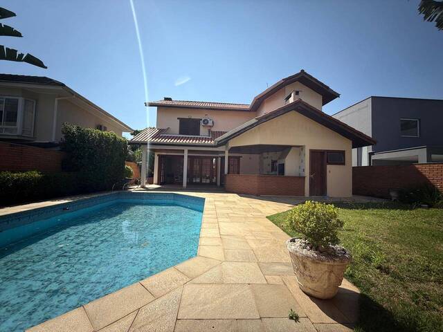 Casa para Venda em Santana de Parnaíba - 5