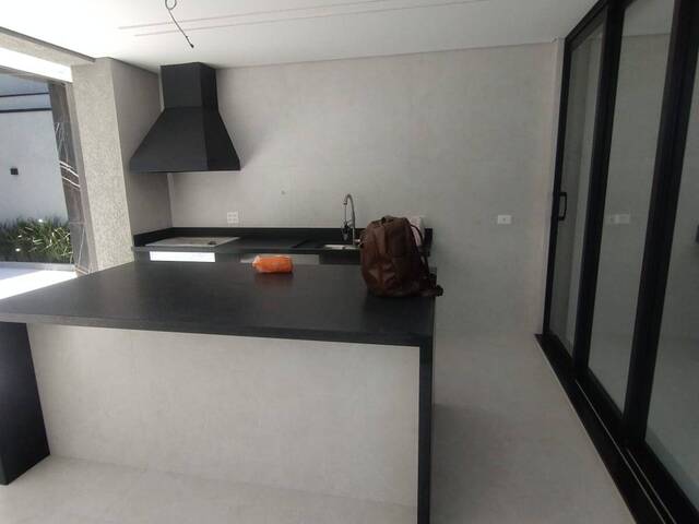 #611 - Casa para Venda em Santana de Parnaíba - SP - 1