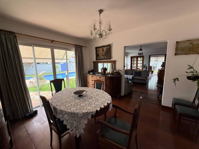 Casa para Venda em Santana de Parnaíba - 4