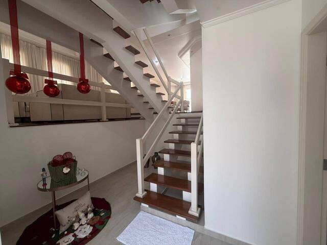 #601 - Casa para Venda em Santana de Parnaíba - SP - 2