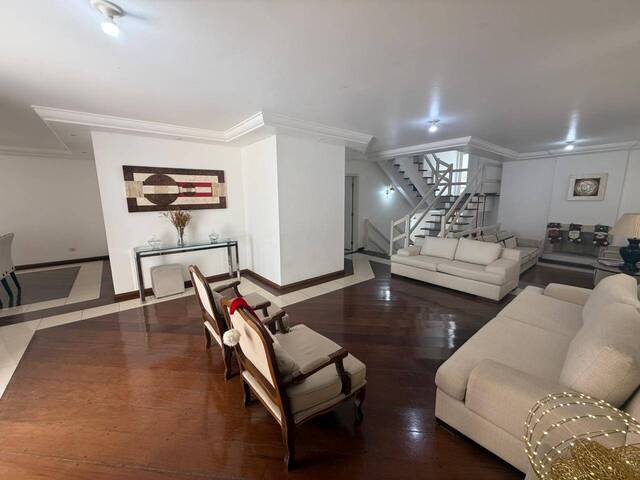 #601 - Casa para Venda em Santana de Parnaíba - SP - 3