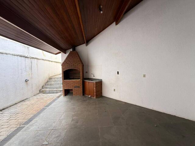 Casa para Venda em Santana de Parnaíba - 5