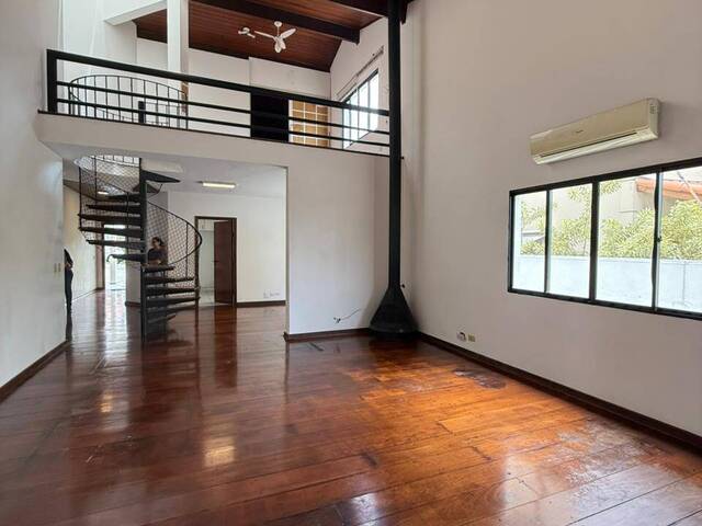 Venda em Alphaville - Santana de Parnaíba