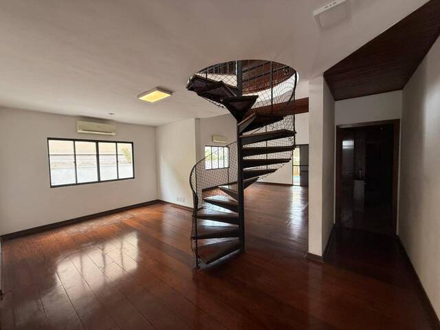 #626 - Casa para Venda em Santana de Parnaíba - SP - 2