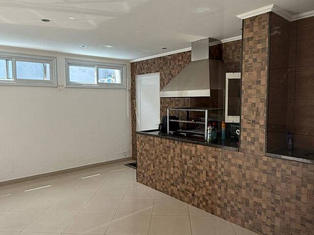 #628 - Casa para Venda em Santana de Parnaíba - SP