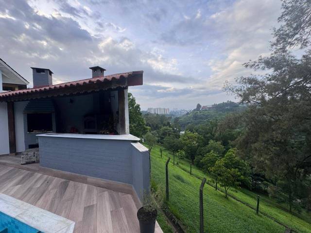 Casa para Venda em Santana de Parnaíba - 5