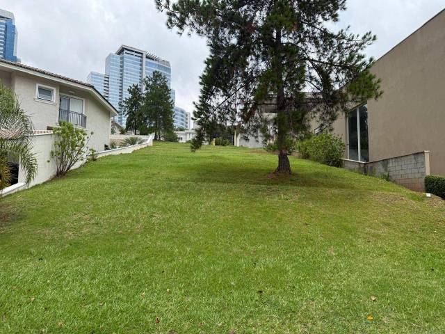 #687 - Área para Venda em Barueri - SP