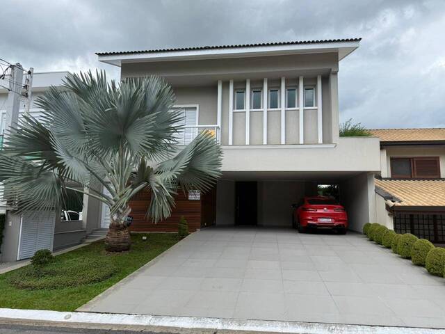 #693 - Casa para Venda em Santana de Parnaíba - SP - 1