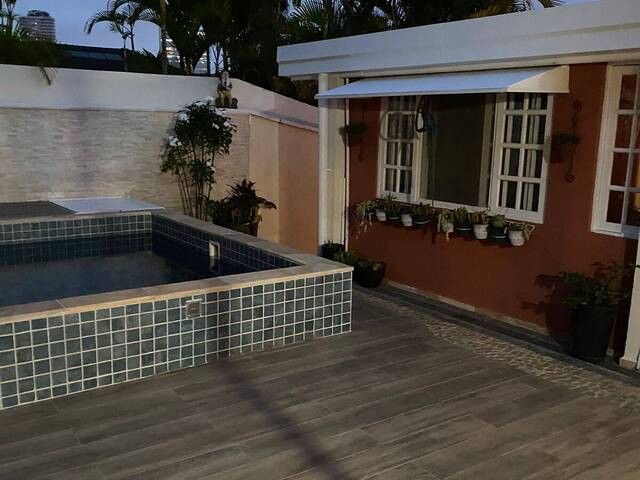 #705 - Casa para Venda em Barueri - SP
