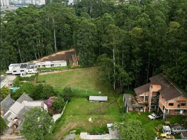 #718 - Área para Venda em Barueri - SP