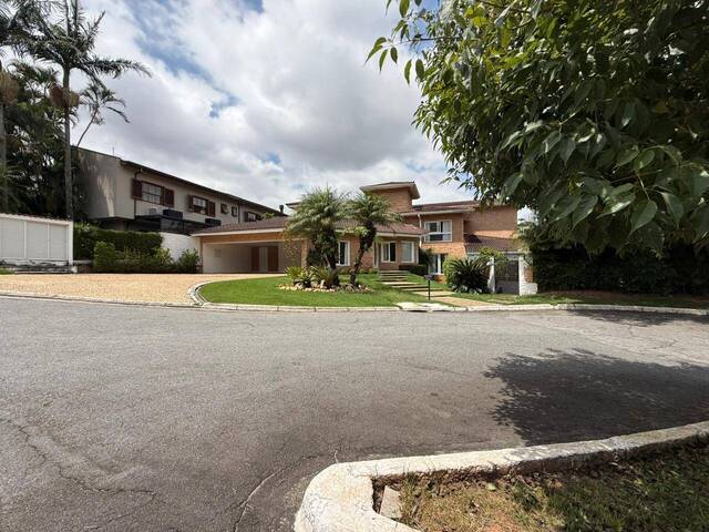 #716 - Casa para Venda em Barueri - SP