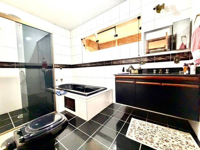 #721 - Casa para Venda em Barueri - SP