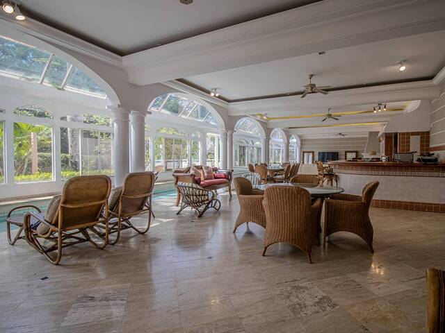 #702 - Casa para Venda em Barueri - SP