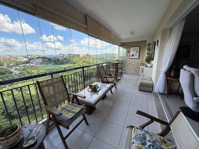 #746 - Apartamento para Venda em Santana de Parnaíba - SP