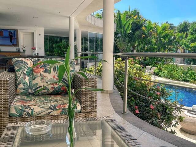 Casa para Venda em Santana de Parnaíba - 2