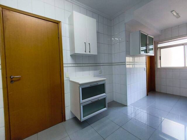 Apartamento para Venda em Santana de Parnaíba - 5