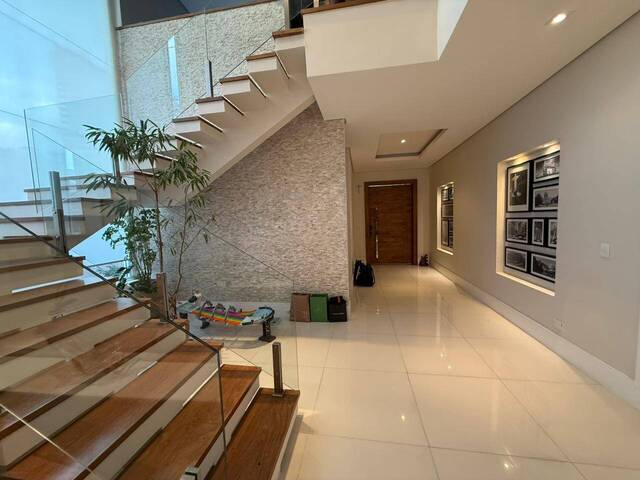 Casa para Venda em Santana de Parnaíba - 5