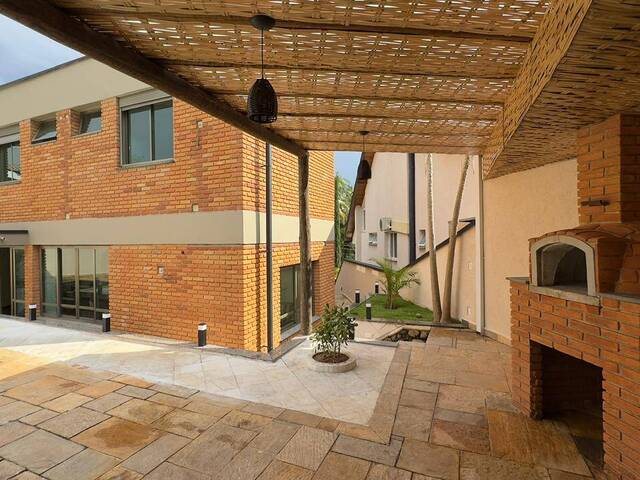 Casa para Venda em Santana de Parnaíba - 3