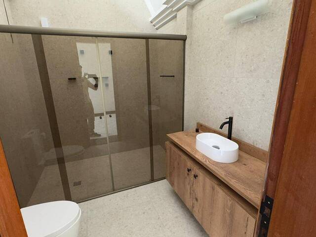 Casa para Venda em Santana de Parnaíba - 5